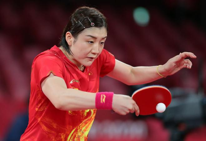 后防线难以 后防线难以