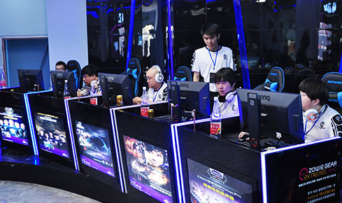 通过本次会 通过本次会