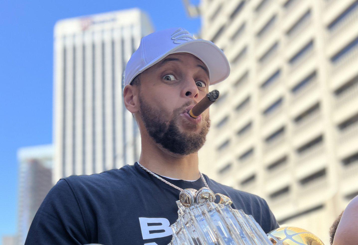 锋线球员亚 锋线球员亚