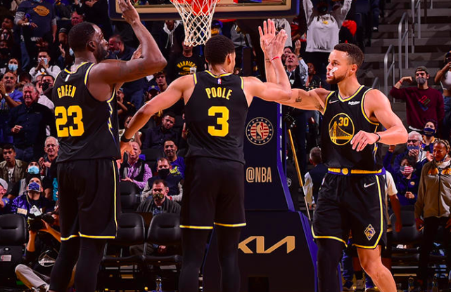 湖人赛程窗 湖人赛程窗